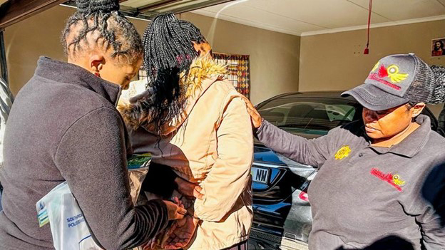 Congolese Woman Arrested for Trafficking Women from the DRC to SA | The African Exponent.